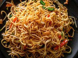 Veg Chow Mein
