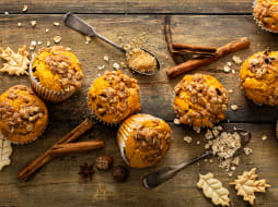 Pumpkin Oat Muffins