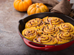 Pumpkin Spice Cinnamon Buns