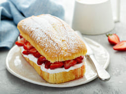 Strawberries and Pound Cake