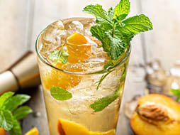 Peach Mojito Cocktail