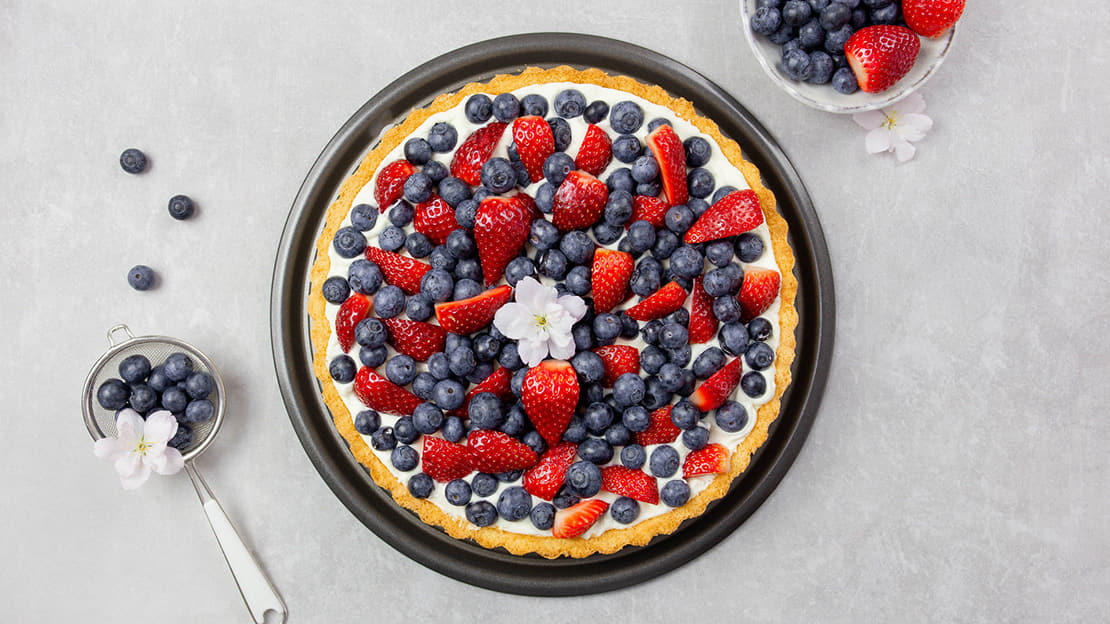 Summer Berry and Cream Tart