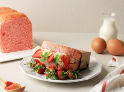 Korean Strawberry Cream Bread