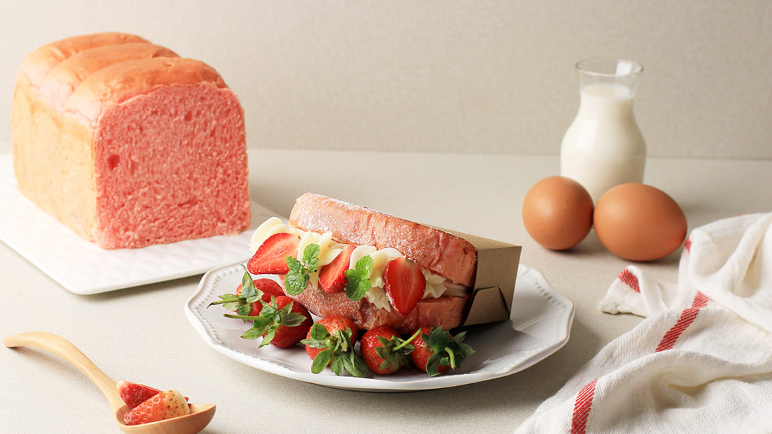 Korean Strawberry Cream Bread