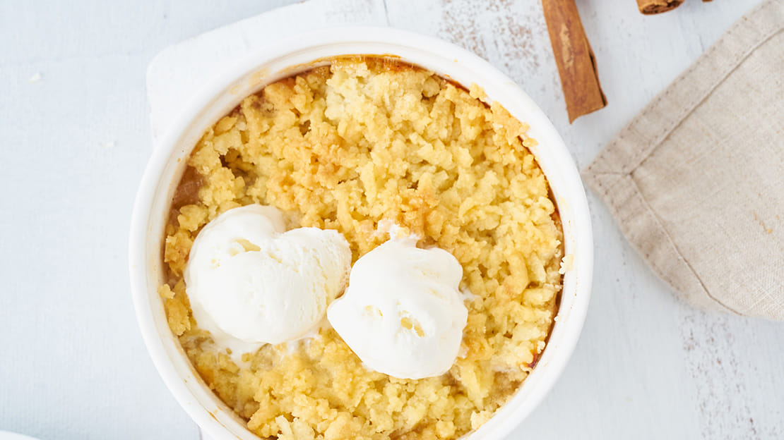 Apple Crumble and Ice Cream