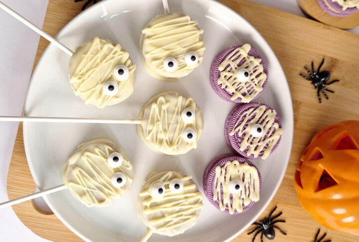 Halloween Mummy Oreo Cookies